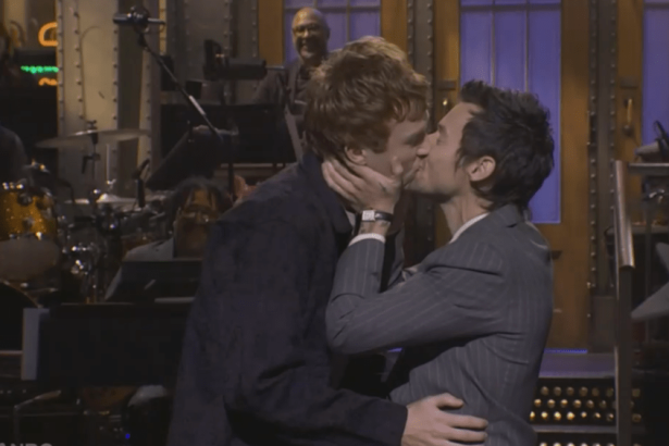 Harry Styles Remarks on Queerbaiting, Male Kiss SNL Opening Monologue