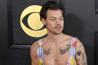 Harry Styles Sparks Rumors About Sexuality After Private Life Confession