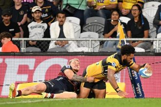 Highlanders blown away by the ‘Canes