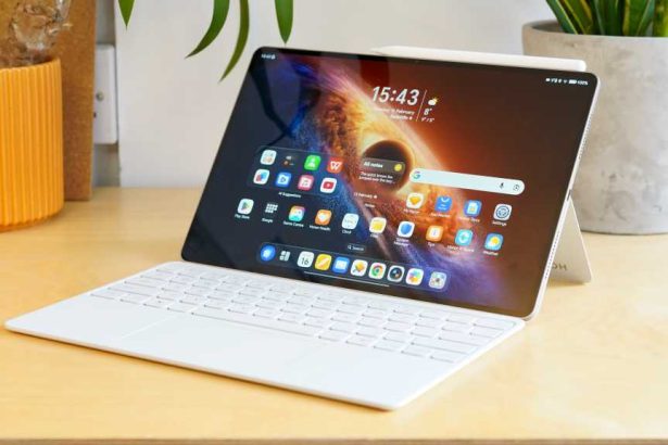 Honor MagicPad 4 review: Anything But Mid