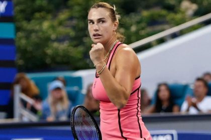 How much did 2026 champion Aryna Sabalenka and runner-up Coco Gauff earn?