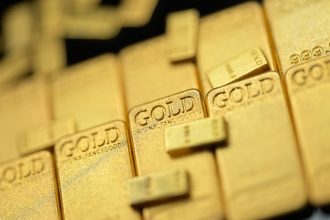How much gold would  million buy at different points in history?