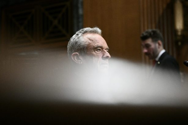 In vaccine suit, DOJ says RFK Jr. can choose evidence, experts