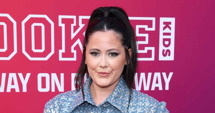 Jenelle Evans Calls Out Family After Claims Son Pulled a Gun