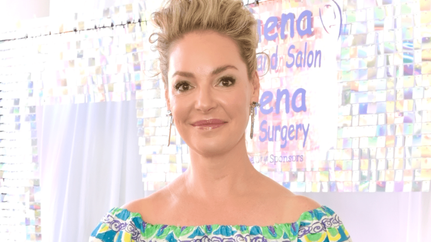 Katherine Heigl Defends Attending Trump’s Mar-a-Lago for Dog Charity