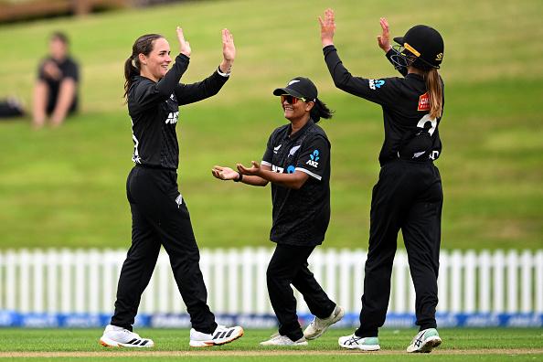 Kerr delivers masterclass for White Ferns