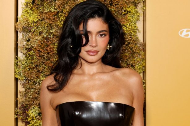 Kylie Jenner Loves This Casetify Mirror Phone Case