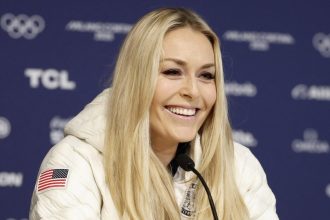 Lindsey Vonn Is Doing Pull Ups 6 Weeks After Gruesome Injury