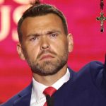 MAGA Pundit Mercilessly Mocked Over ‘Deeply Embarrassing Take’ On Famous Fantasy Novel