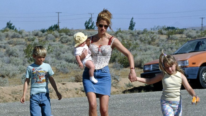 90 Thoughts I Had While Rewatching ‘Erin Brockovich’