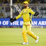 MS Dhoni and his super fan spotted in Mumbai ahead of IND vs ENG T20 World Cup 2026 semifinal [Watch]