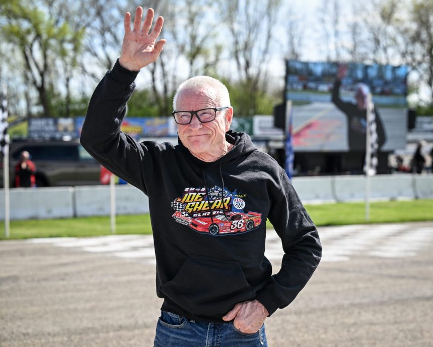 Mark Martin makes underdog wish followed Lee Pulliam’s emotional moment ahead of O’Reilly debut