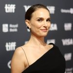 Natalie Portman Stunned in This Flattering Bathing Suit