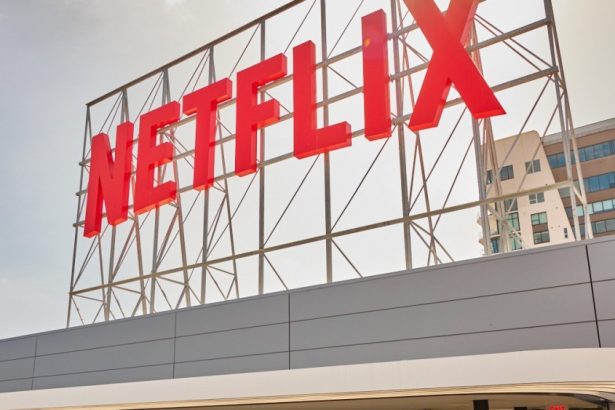 Netflix, After Walking Away From Warner Bros. Deal, Will ‘Move Forward’ With ‘.8 Billion in Our Pocket That We Didn’t Have a Few Weeks Ago,’ CFO Says