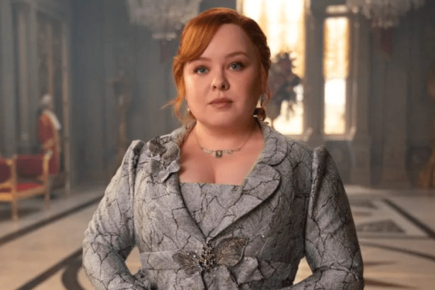 Nicola Coughlan Says Drunk ‘Bridgerton’ Fan Called Out Her Body Weight