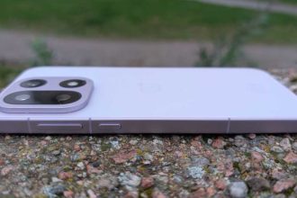 OnePlus 15T Periscope Camera and Slim Bezels Revealed