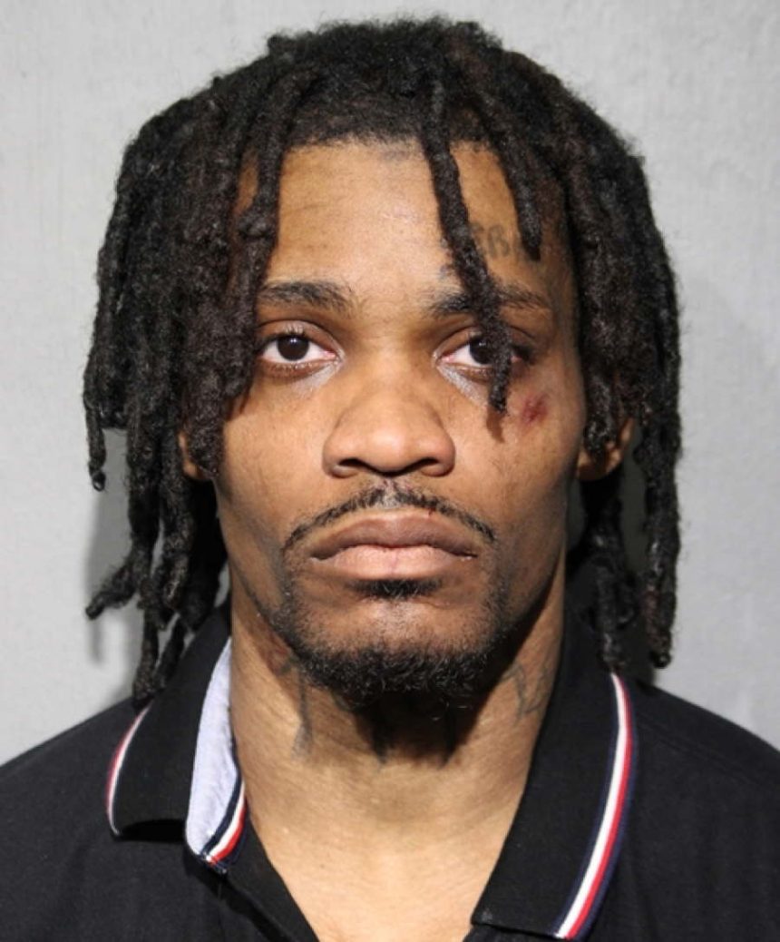 Parolee charged with trying to kill 4 Chicago cops