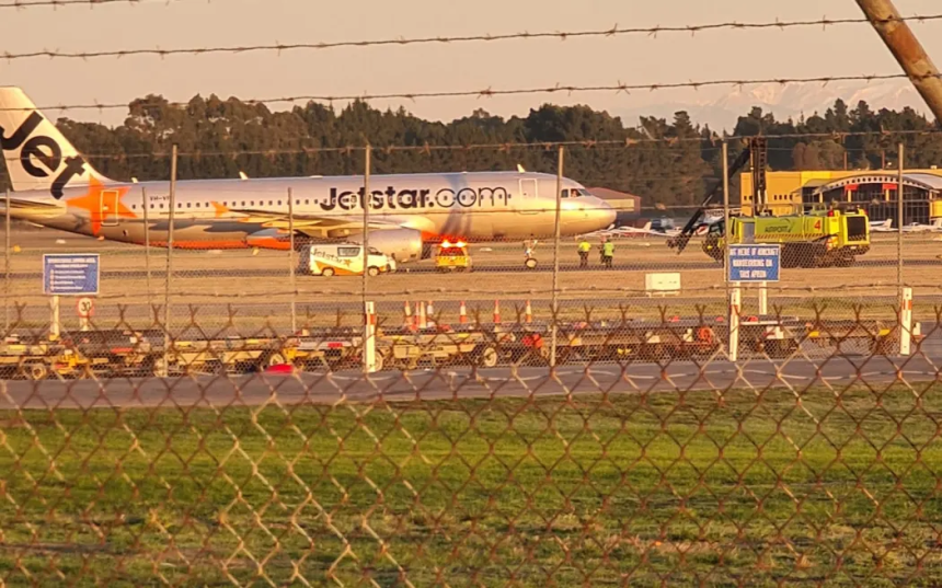 Pilot error caused Jetstar [plane to swerve off runaway