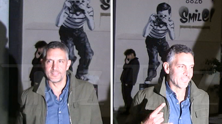 ‘RHOBH’s Mauricio Umansky Denies New Relationship, Says He’s Single & Happy