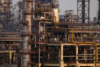 Reprieve for India as US eases sanctions on buying Russian oil