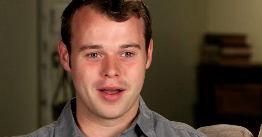TLC Star Joseph Duggar Arrested For Allegedly ‘Molesting Young Girl’