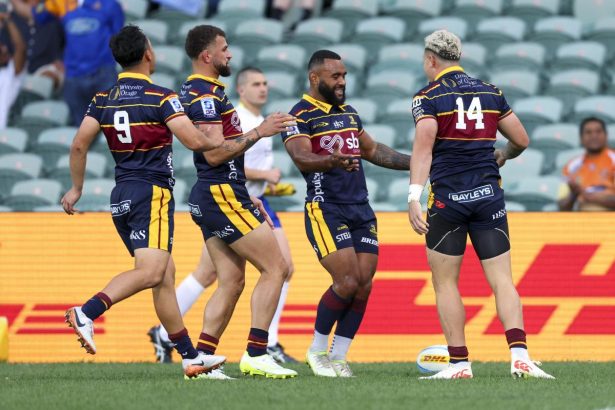 Tangitau, Shearer shine for Highlanders