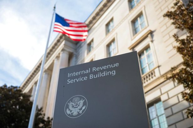 Tax refunds are larger this year. Why that’s not good news for taxpayers.