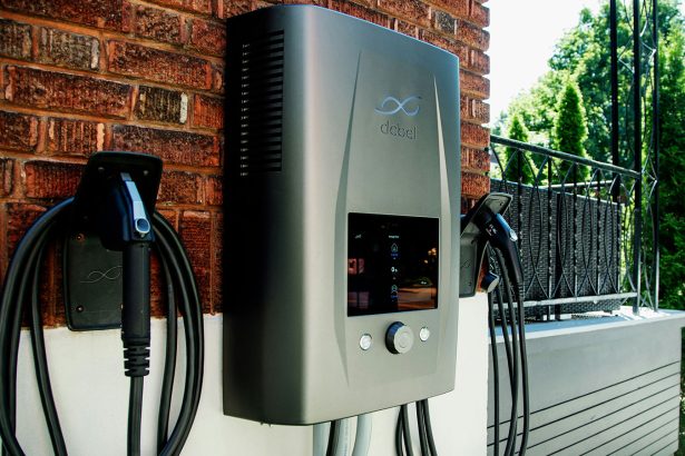 Two Other Uses for Electric Vehicles Besides Driving: Backup Power and Grid Support