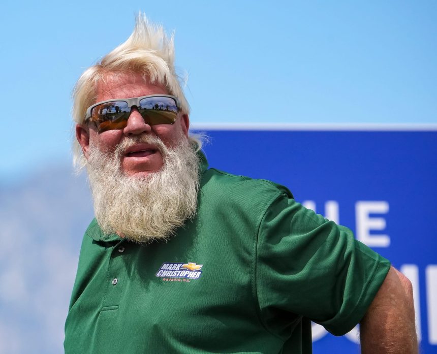 Two-time major champion John Daly set to receive major honor 
