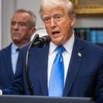 Tylenol use by pregnant women in ERs dropped after Trump autism warning : NPR