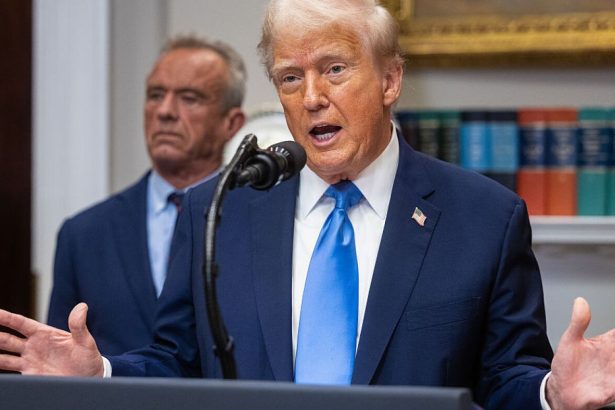 Tylenol use by pregnant women in ERs dropped after Trump autism warning : NPR