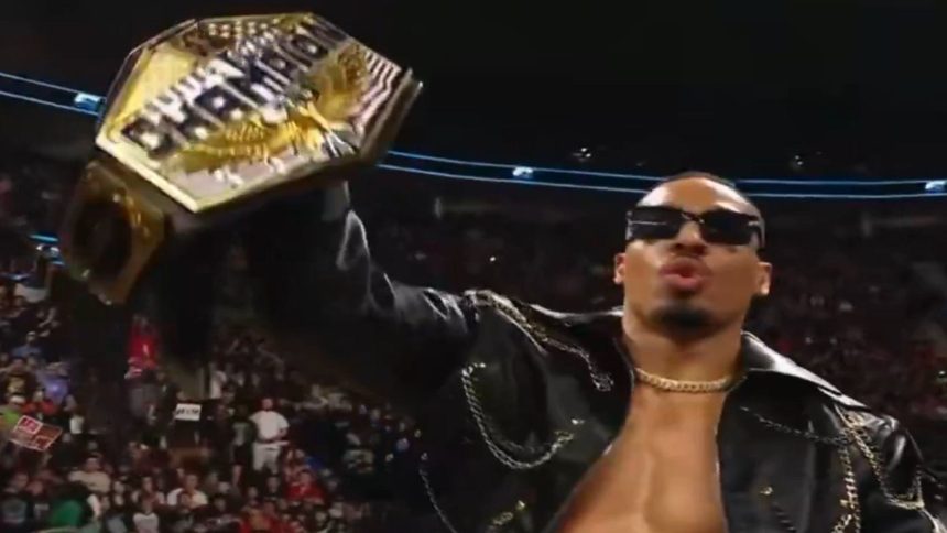 Unexpected champion answers WWE Open Challenge for Carmelo Hayes’ United States Title