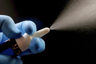 Universal Vaccine Blocks Viruses, Bacteria, And Allergies With a Nasal Spray : ScienceAlert