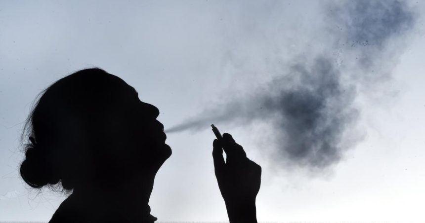 Vaping likely causes cancer, Australian review finds