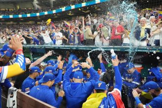 Venezuela Beats U.S. 3-2 On Suárez’s 9th-Inning Double To Win First World Baseball Classic Title