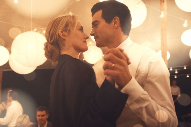 ‘Love Story’: What Was Carolyn Bessette & John F. Kennedy Jr.’s Wedding Actually Like?