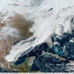 Why blizzards, heat waves, tornados and floods are all hitting the U.S. this week