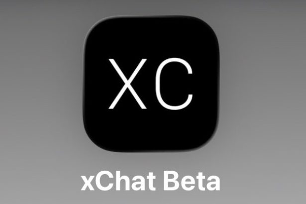 X begins testing standalone X Chat app on iOS