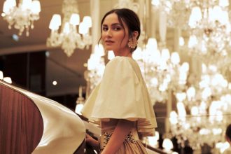 Room Service, Vintage-Shopping, and Boho Chic: How Maude Apatow Does PFW