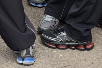 New Balance ABZORB 2000 Gets Two JD-Exclusive Colorways