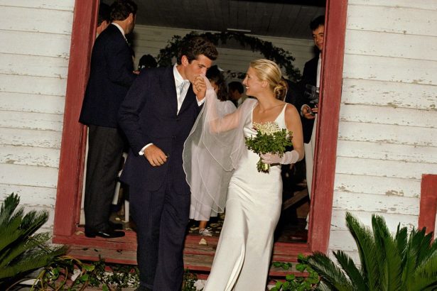 Carolyn Bessette-Kennedy’s Wedding Dress Is the Forever ‘Cool Girl’ Bridal Gown