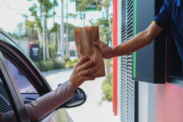 75-year-old fast-food chain sues over dozens of store closures