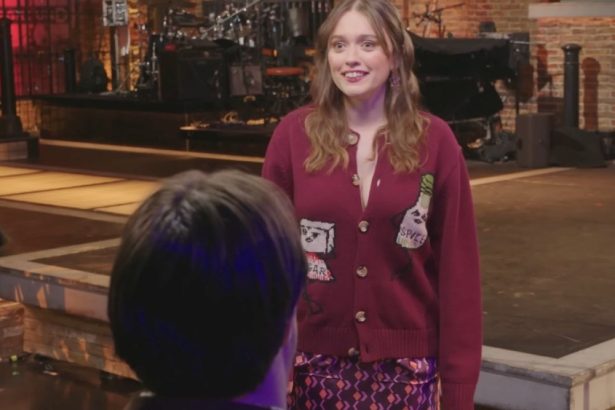 Aimee Lou Wood Pokes Fun at ‘SNL’ Teeth Sketch Ahead of Hosting in U.K