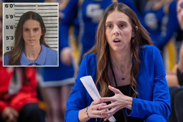 Alabama high school basketball coach Paige Adams allegedly solicited her victim to send obscene sexual material days before resignation: court docs