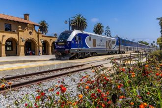 Amtrak Pacific Surfliner debuts roundtrips between LA and SLO