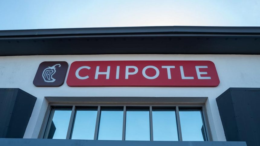 Chipotle Q1 2026 earnings: same-store sales beat expectations