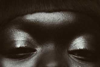 Contrast Reigns in Austn Fischer’s Conspicuous Black-and-White Photos — Colossal