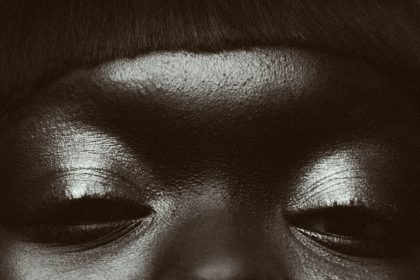 Contrast Reigns in Austn Fischer’s Conspicuous Black-and-White Photos — Colossal