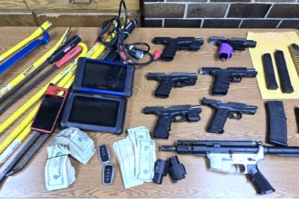 Cops bust ATM burglary crew, seizing 7 guns
