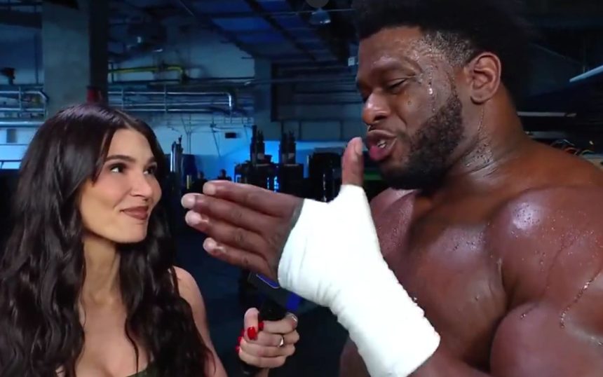 Ex-Bloodline member approaches Royce Keys on SmackDown; Huge alliance teased